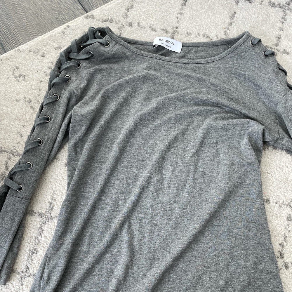 Bailey 44 long sleeve top with side ties design